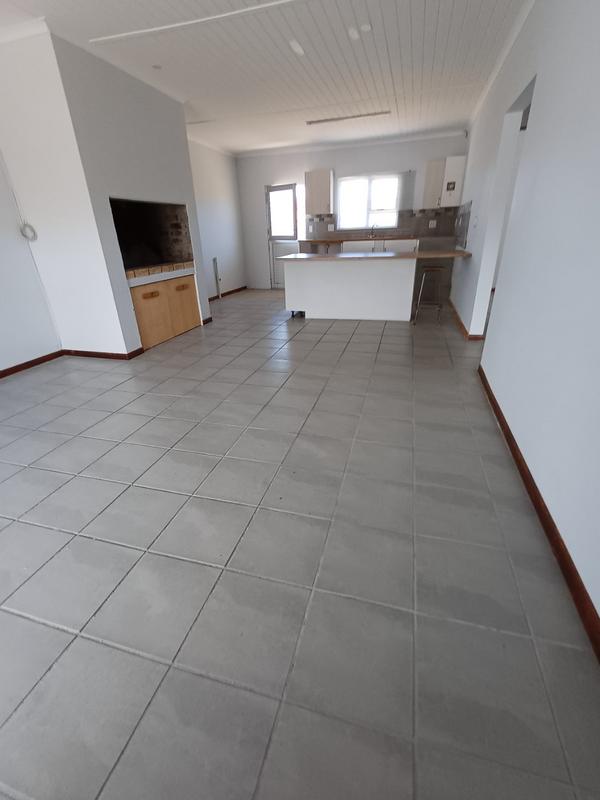 3 Bedroom Property for Sale in Perlemoenbaai Western Cape